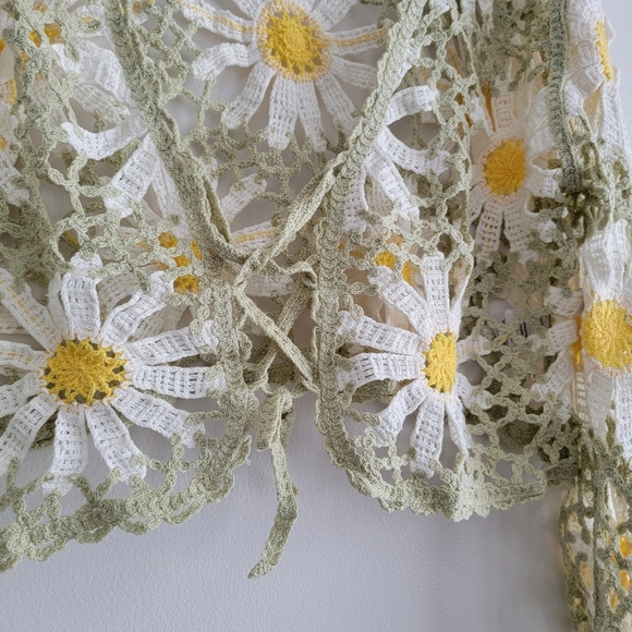 Daisy Crochet Lace Tie Flare Bell Sleeve Top Cardigan Hippie Chic Cochella Large - Picture 4 of 10